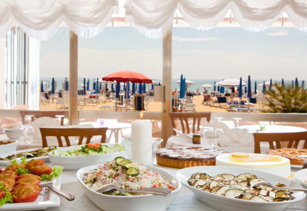 Hotel Telenia Lido di Jesolo Exterior photo